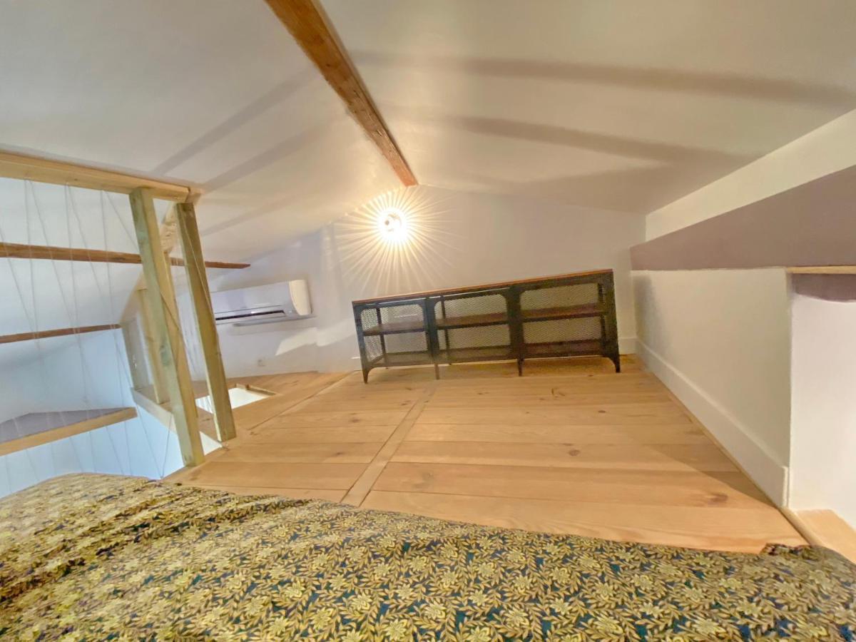 Atypique 1827 Apartment Марсилия Екстериор снимка
