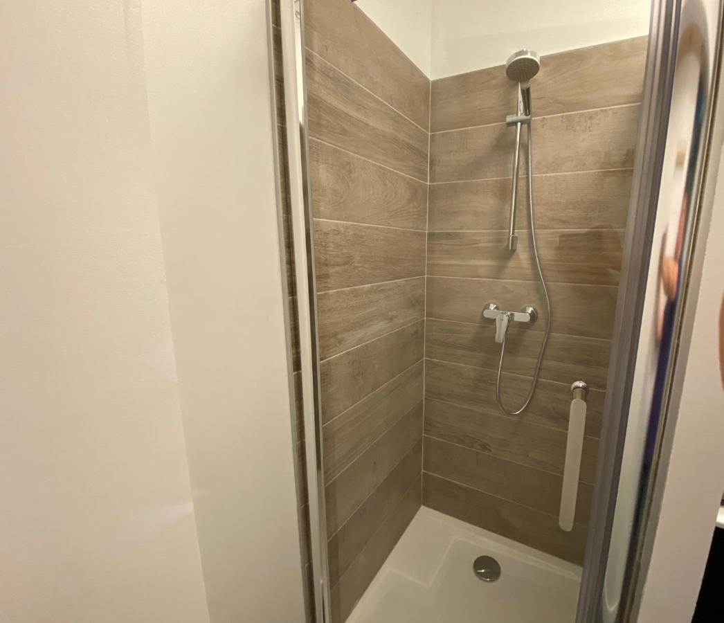 Atypique 1827 Apartment Марсилия Екстериор снимка